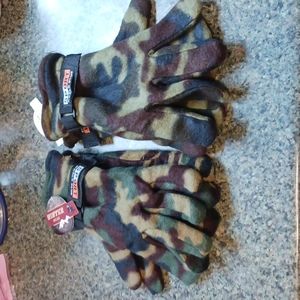 Men's Sport Gloves M. New Gear Winter Wear. NWT